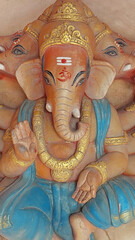 Ganesha Statue for Devotees Born on Thursday.