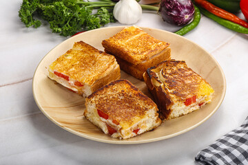 Hot sandwich cheese and tomato