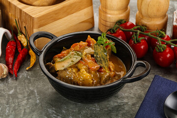 Yellow THai curry with beef