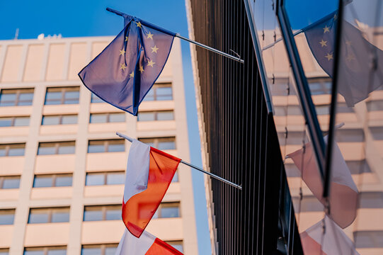 Flaga Polski i Unii europejskiej