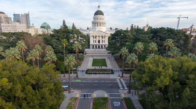 Fototapeta California State Capitol building in downtown Sacramento, California, United States.