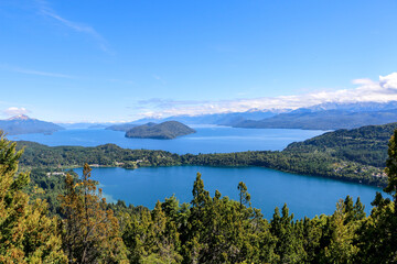 Naklejka premium lake in the mountains