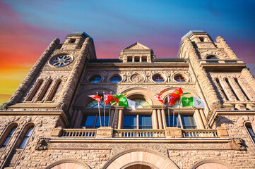 Obraz premium Colonial facade of the Queen's Park government building, Toronto, Canada