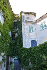 walking the streets of Eze