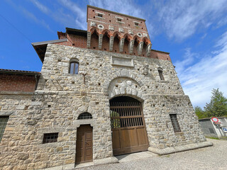 edificio antico del parco della quassa ad ispra italia, old building in the park of quassa in ispra italy