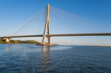 Puente internacional entre España y Portugal