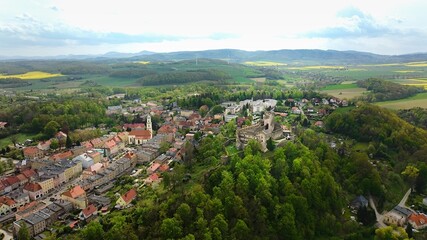 Obraz premium Drone shot captures Bolkow Castle, Poland.
