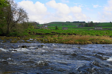 The River Wharfe at Hebden Hippings (below Hebden) in Wharfedale, North Yorshire, England, UK