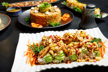 sushi con aguachiles 