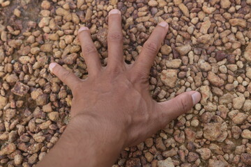 Red gravel. small red pebbles. Can be used for natural aquariums with red brown color. contained in and plains of red soil