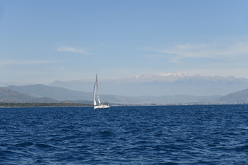 Obraz premium Sailing ship yachts. Sailing regatta in Mediterranean Sea