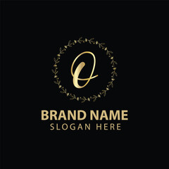 gold letter o logo premium