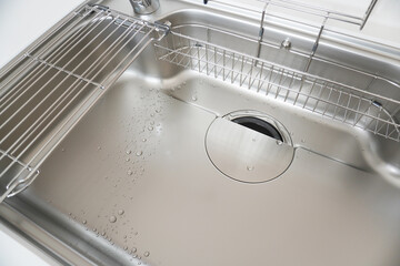 Brand New Stainless Steel Kitchen Sink with Water Repellent...