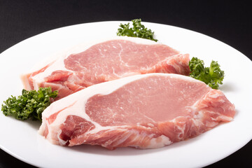 ［沖縄県産　アグー豚］豚ロース　ステーキ・カツ用