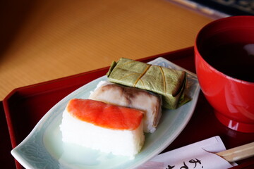 日本料理 柿の葉寿司 - Persimmon Leaf Sushi or Kakinoha-sushi, Japanese food	