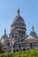 Fototapeta na wymiar The Sacré-Cœur is a basilica on top of Montmartre hill (Paris, France). The temple, dedicated to the Sacred Heart of Jesus. 