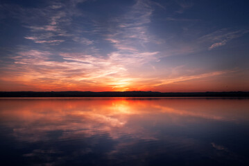 ATARDECERES Y CONTRALUZ