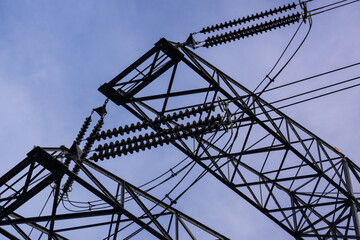 Power grid transmission tower straight up close-up dual suspension assembliess