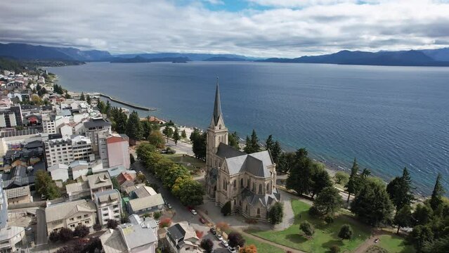 Video of the city of Bariloche, Argentine Patagonia.