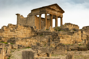 Naklejka premium Remaining of the roman City of Dougga with the Capitol, Tunisia