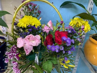 Flower boquet with different color roses