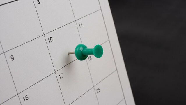 Red color pin thumbtack a date 10th calendar or planner. 
Final Day takes place deadline 10 day Friday.