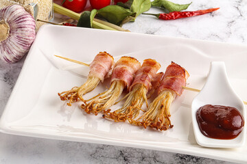Grilled enoki mushroom with bacon