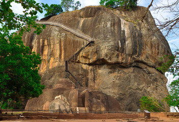Sigiriya stone: towering marvel, ancient fortress, cultural treasure.