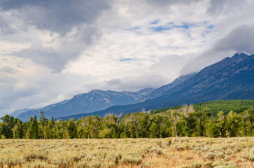 Obraz premium The Teton Range at Grand Teton National Park in Northwestern Wyoming