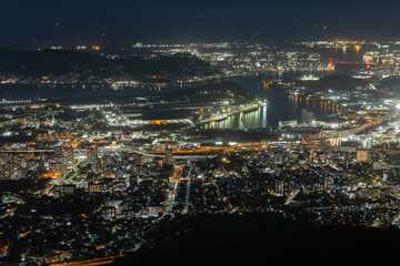 Fototapeta premium 皿倉山山頂から望む北九州市の夜景
