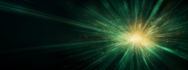 Ausbruch aus grünem Licht, abstrakte schöne Lichtstrahlen auf dunkelgrünem Hintergrund, goldgrün funkelnder Hintergrund mit Kopierraum