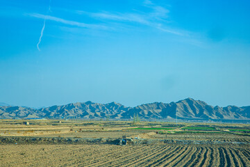 Fototapeta premium Baiyin City, Gansu Province-Gobi scenery against the blue sky