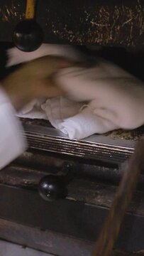 P&atilde;o sendo feito na padaria