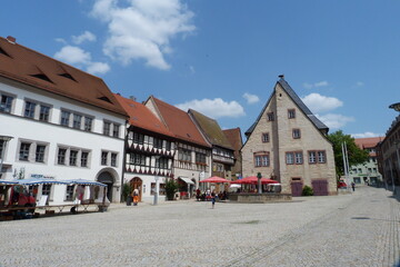 Markt mit Rathaus in Sangerhausen