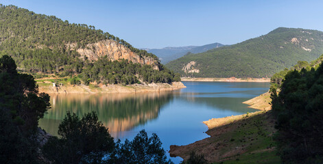 Tranco reservoir - El Tranco de Beas-, Natural Park of the Sierras de Cazorla, Segura and Las Villas, Jaén province, Andalusia, Spain