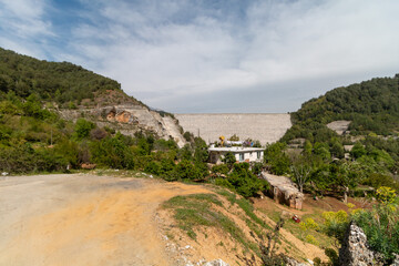 Dam on the Dimcay river