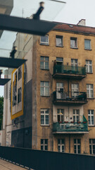 Fototapeta na wymiar graffiti on the building in the city in poland