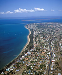 The coastal Queensland town of Hervey Bay. - obrazy, fototapety, plakaty