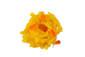 traditional Indian gujarati sweet jalebi also known in india as imarati,jilebi,jilawii,jilapi,zulbia for Indian Festivals Dussehra,Eid,Diwali,shivratri,Holi isolated,  transparent background,png