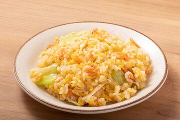 桜エビとレタスの春チャーハン