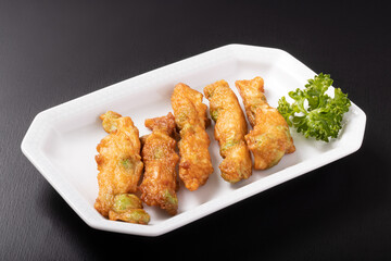枝豆するめ　揚げかまぼこ