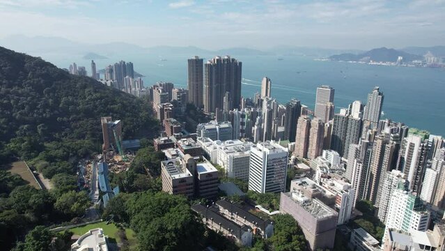 The University of Hong Kong nestles on Pok Fu Lam slopes amid Kennedy Town and Sai Ying Pun,an elite institution and global academic powerhouse
