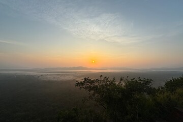 シギリヤロック山頂からの眺め