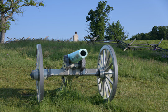 12 pounder bronze smooth bore, Napoleon Model 1857 at Gettysburg National Military Park, Pennsylvania
