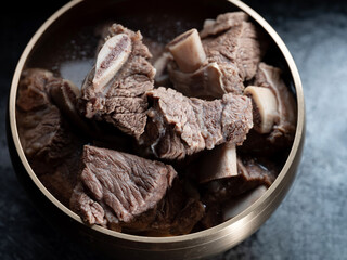 Short Rib Soup in a Hot Pot	