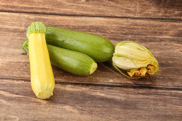 Raw baby organic zucchini heap