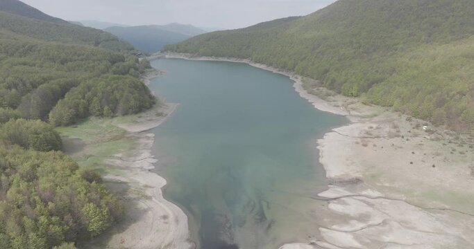 Passo e lago Lagastrello | Comano Toscana