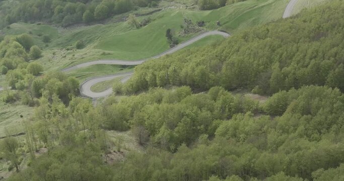 Passo e lago Lagastrello | Comano Toscana