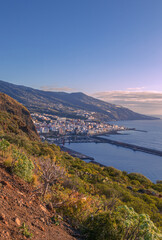 Fotografía panorámica de la ciudad de Santa Cruz de La Palma, en la Isla de La Palma, Canarias,...