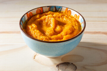 Carrot hummus, a quick and easy vegan recipe. A nice idea for a vegetable appetizer.